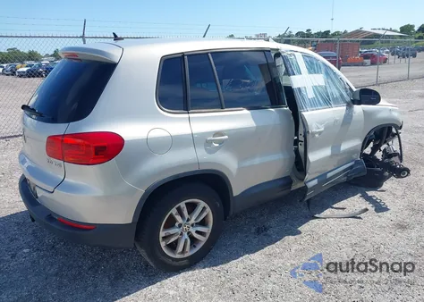 2012 Volkswagen Tiguan Le из США, поврежденный, VIN WVGAV7AX9CW590027